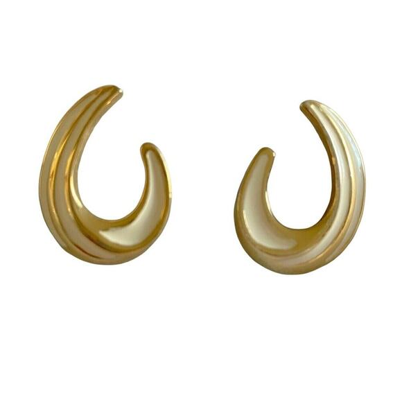 VTG TRIFARI Signed Gold Tone Abstract Ivory Colored Enamel Earrings Chic Style - Picture 1 of 7